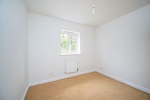 Bedroom- click for photo gallery